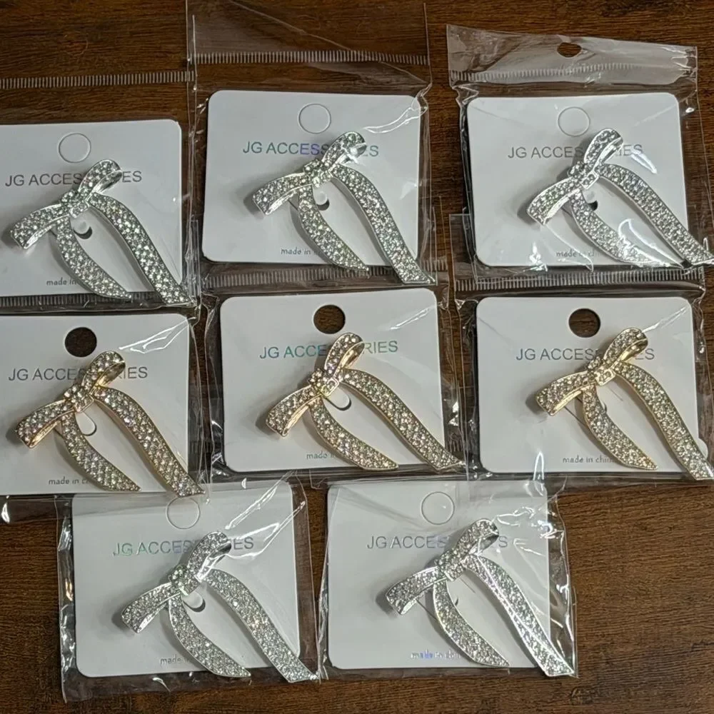 8 PC Rhinestone Bow Brooch Bundle Silver & Gold Tone Sparkly Ribbon Pins NEW